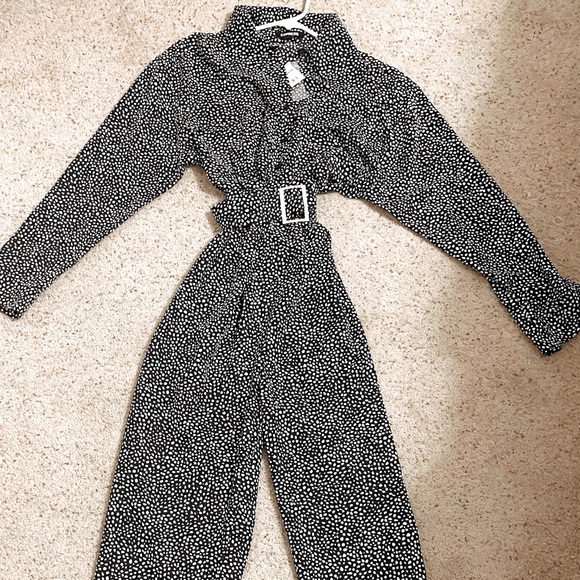 Printed Express Jumpsuit - Picture 2 of 3